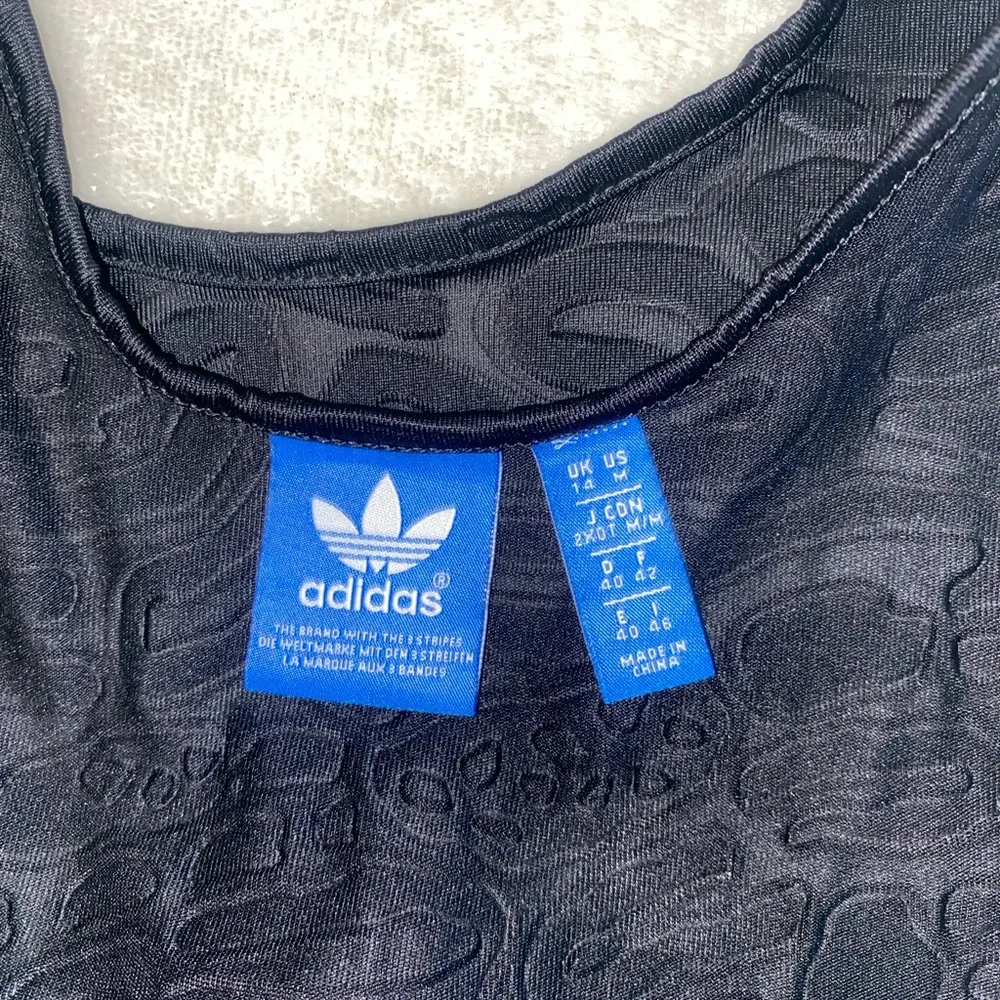 ♣️ Adidas logo crop top - Picture 5 of 12